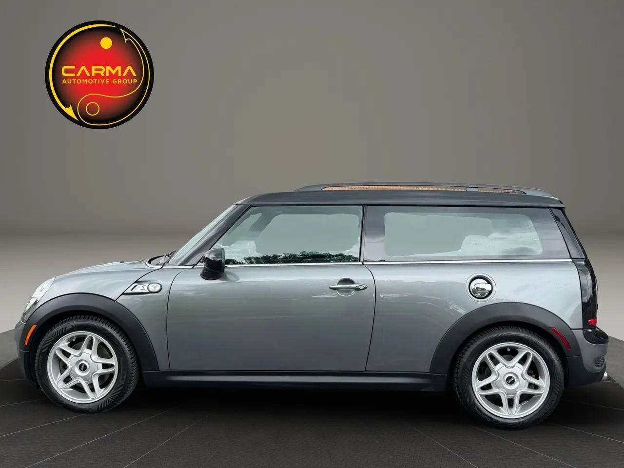 Used 2009 MINI Cooper Clubman S FWD image 2