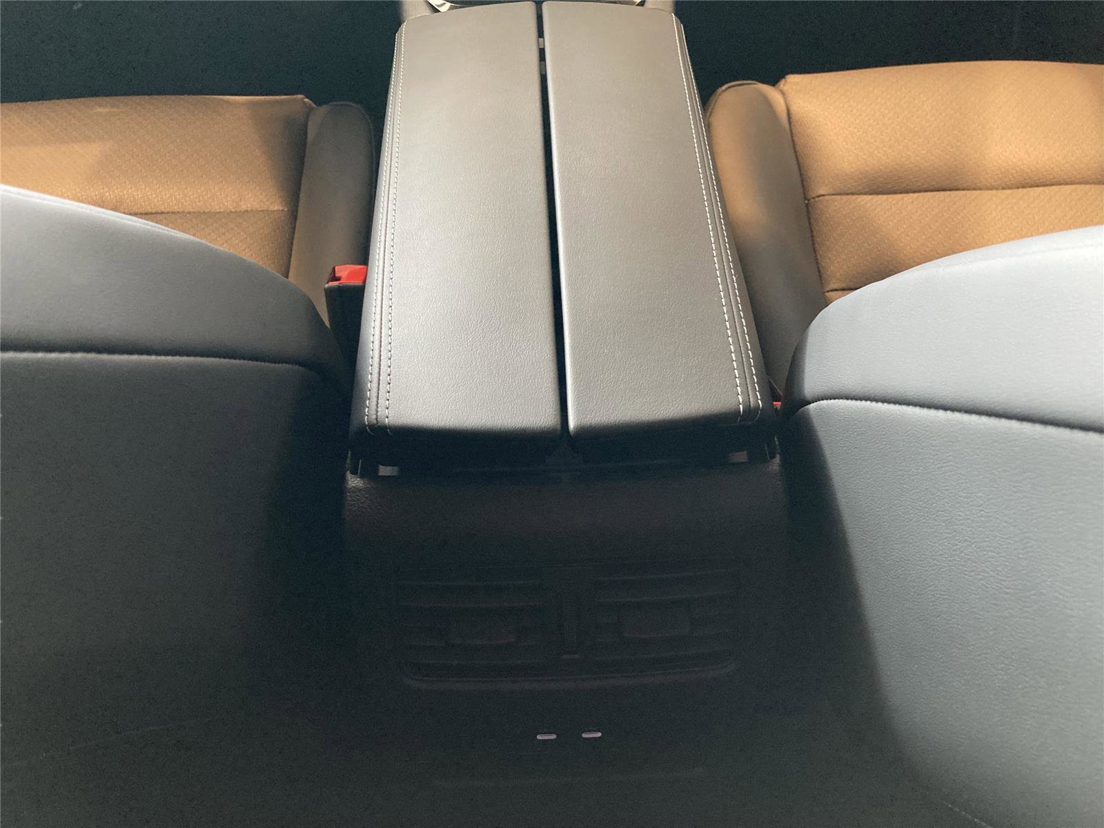 New 2026 Nissan Rogue SV image 28