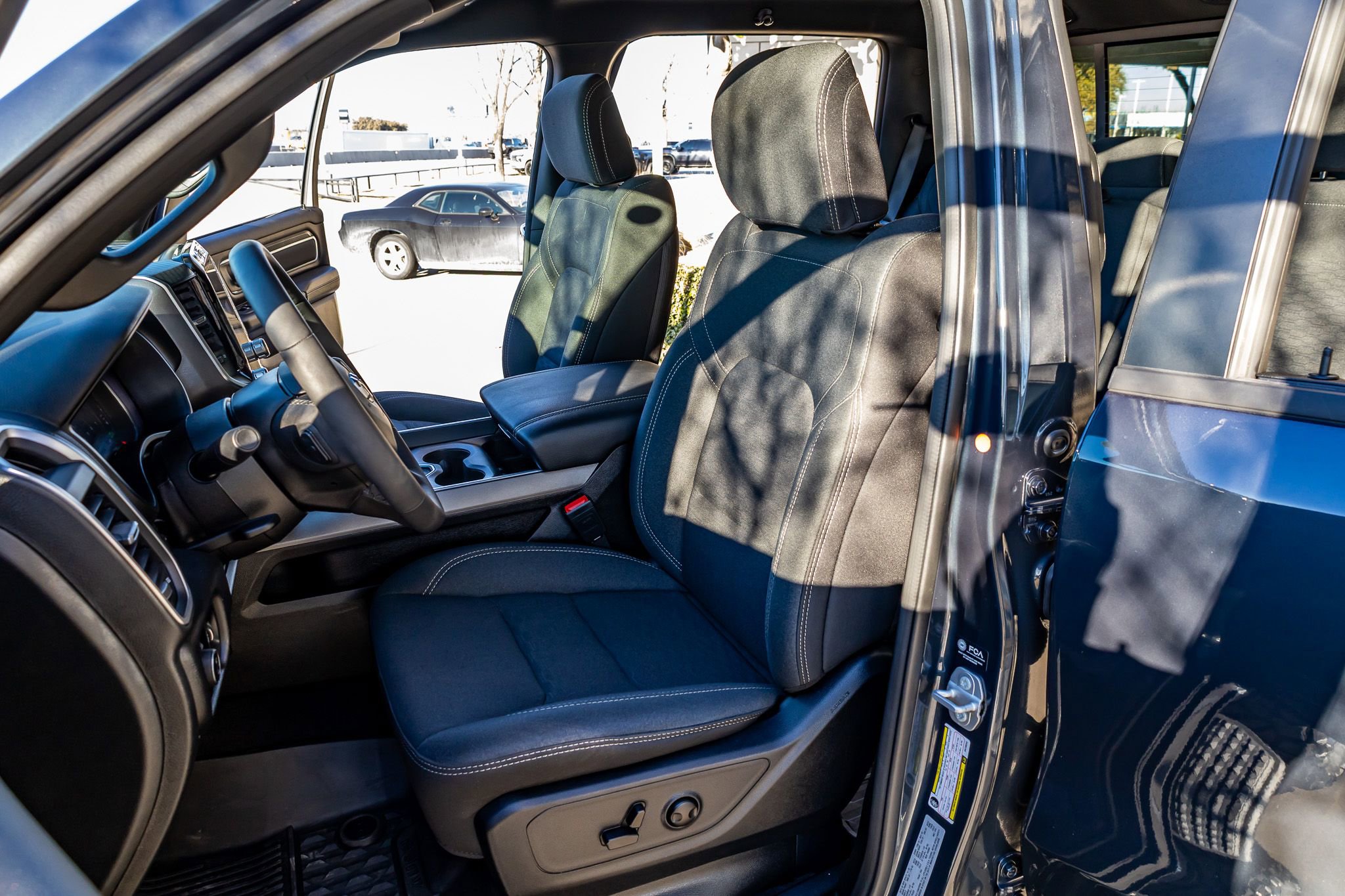 Used 2025 RAM 1500 Lone Star image 31