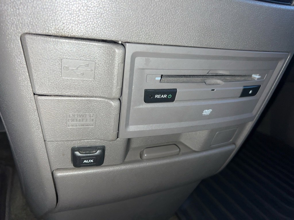 Used 2016 Honda Odyssey SE image 37