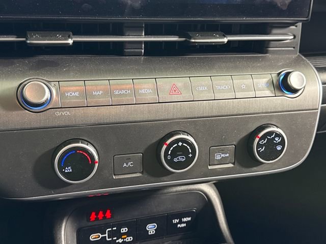 Used 2025 Hyundai Kona SE image 27