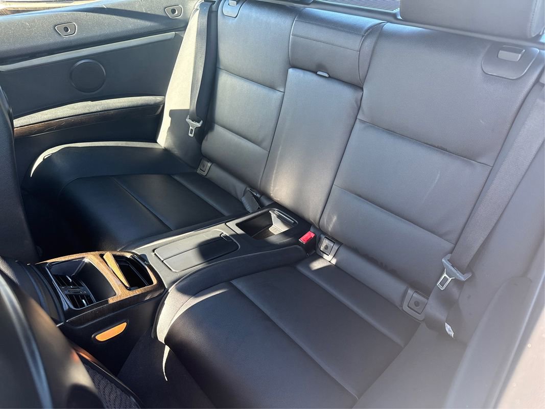 Used 2013 BMW 328i Convertible image 11