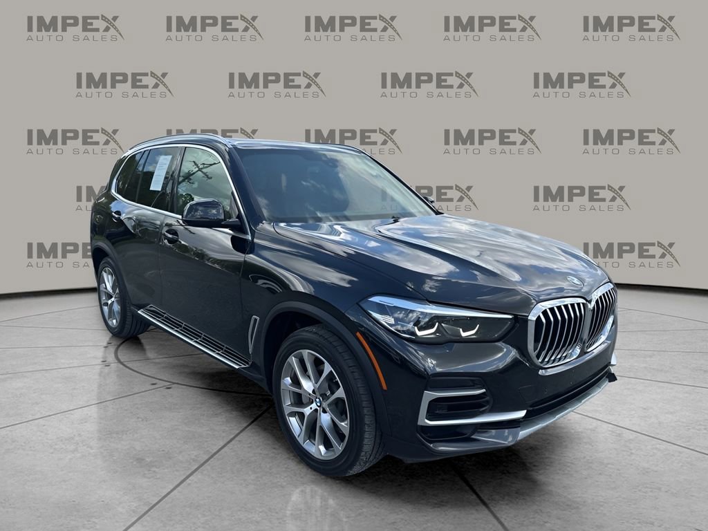 Used 2023 BMW X5 xDrive40i w/ Premium Package image 8