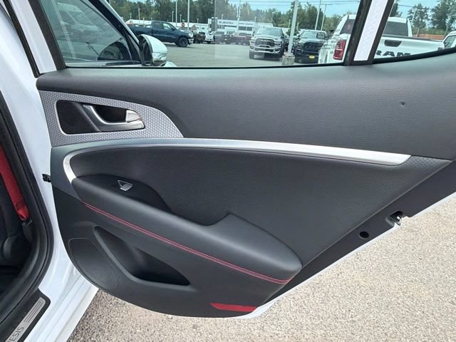 Used 2023 Genesis G70 2.0T w/ Sport Prestige Package AWD/4WD image 11
