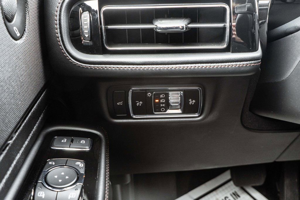 Used 2024 Lincoln Aviator Reserve image 20
