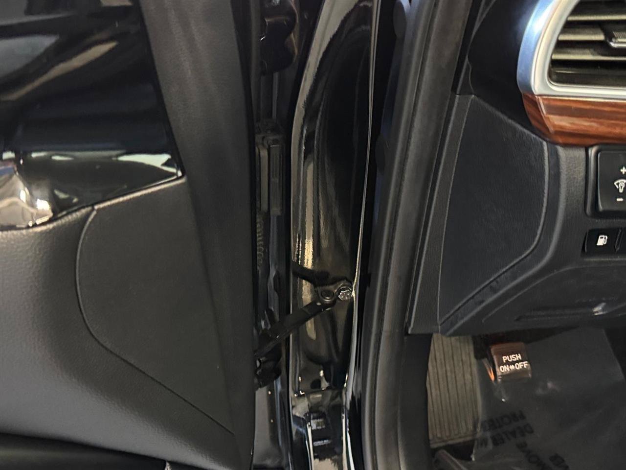 Used 2019 Kia Cadenza Premium FWD image 24