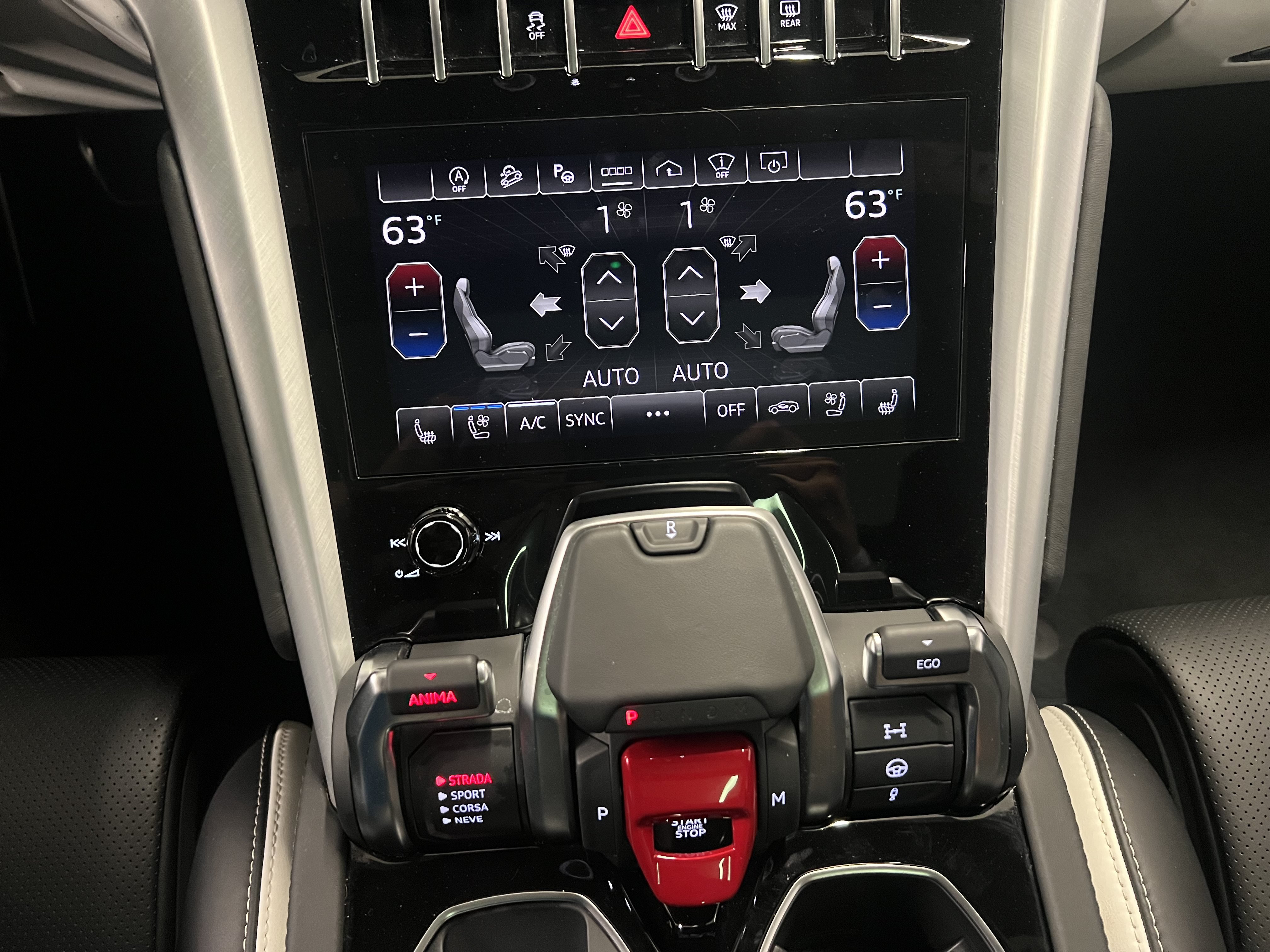 Used 2023 Lamborghini Urus S AWD/4WD image 29