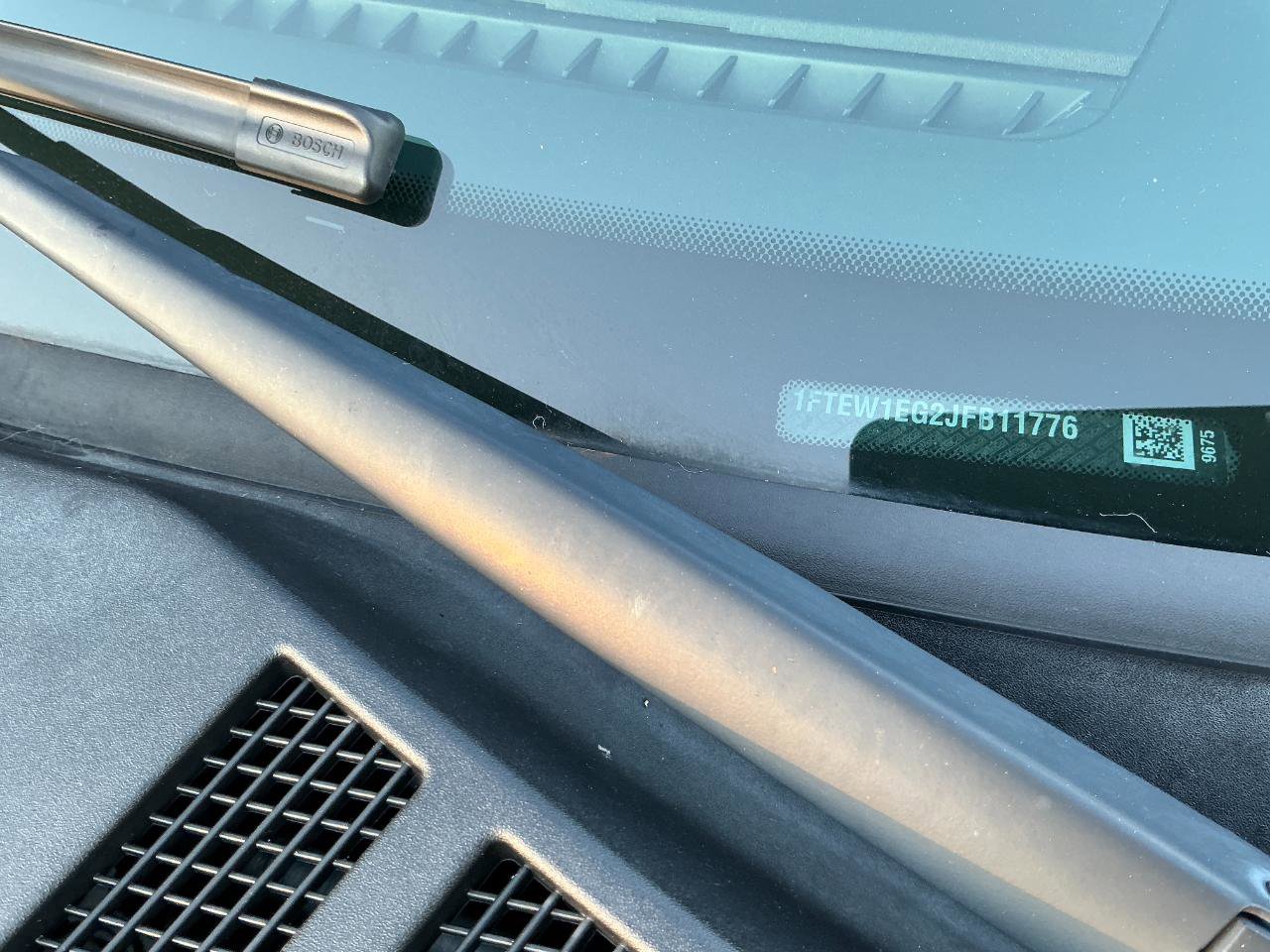 Used 2018 Ford F150 Lariat w/ Max Trailer Tow Package image 31