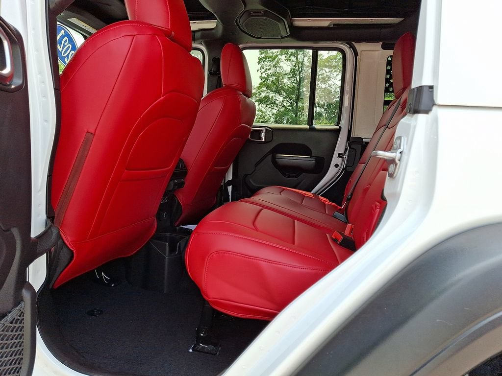 Used 2021 Jeep Wrangler Unlimited Sport w/ Sun And Sound Package AWD/4WD image 13