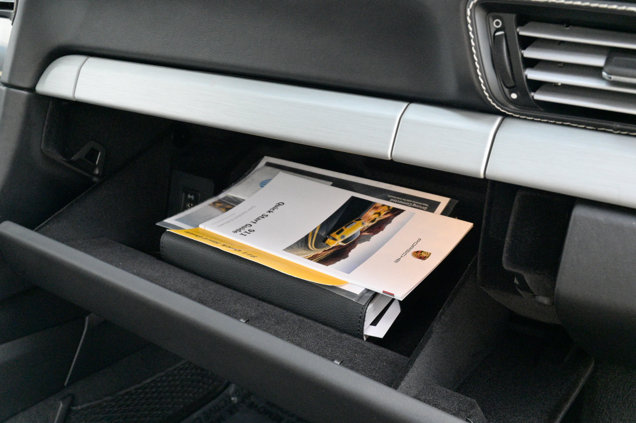 Used 2017 Porsche 911 Carrera 4S image 41