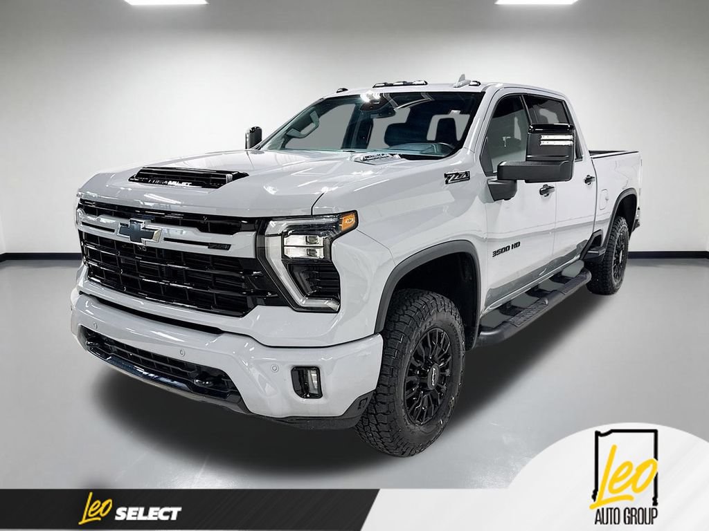 Used 2024 Chevrolet Silverado 3500 LTZ w/ LTZ Plus Package AWD/4WD image 1