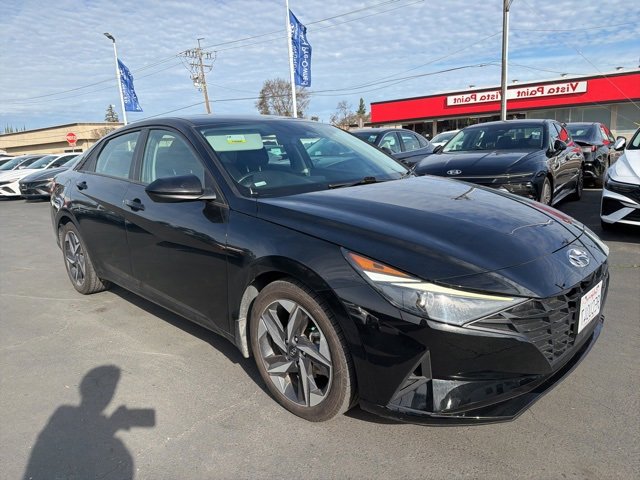 Used 2023 Hyundai Elantra SEL w/ Convenience Package