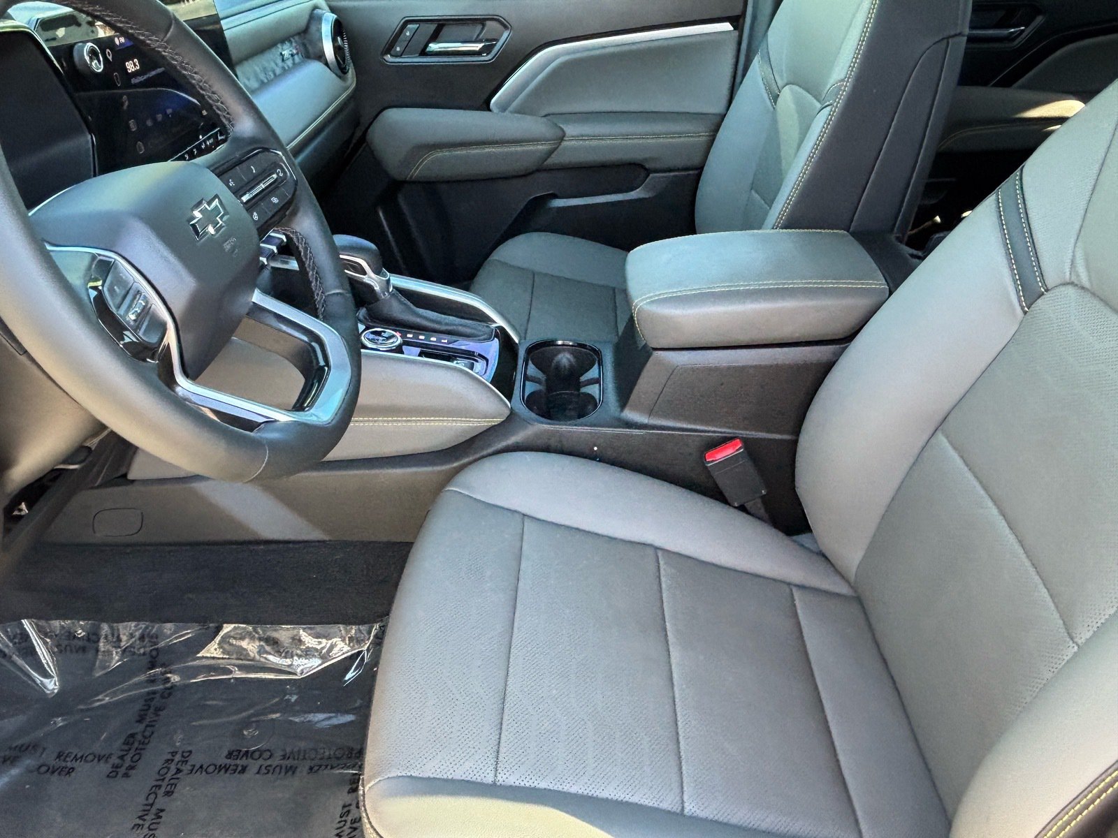 Used 2025 Chevrolet Colorado ZR2 AWD/4WD image 21