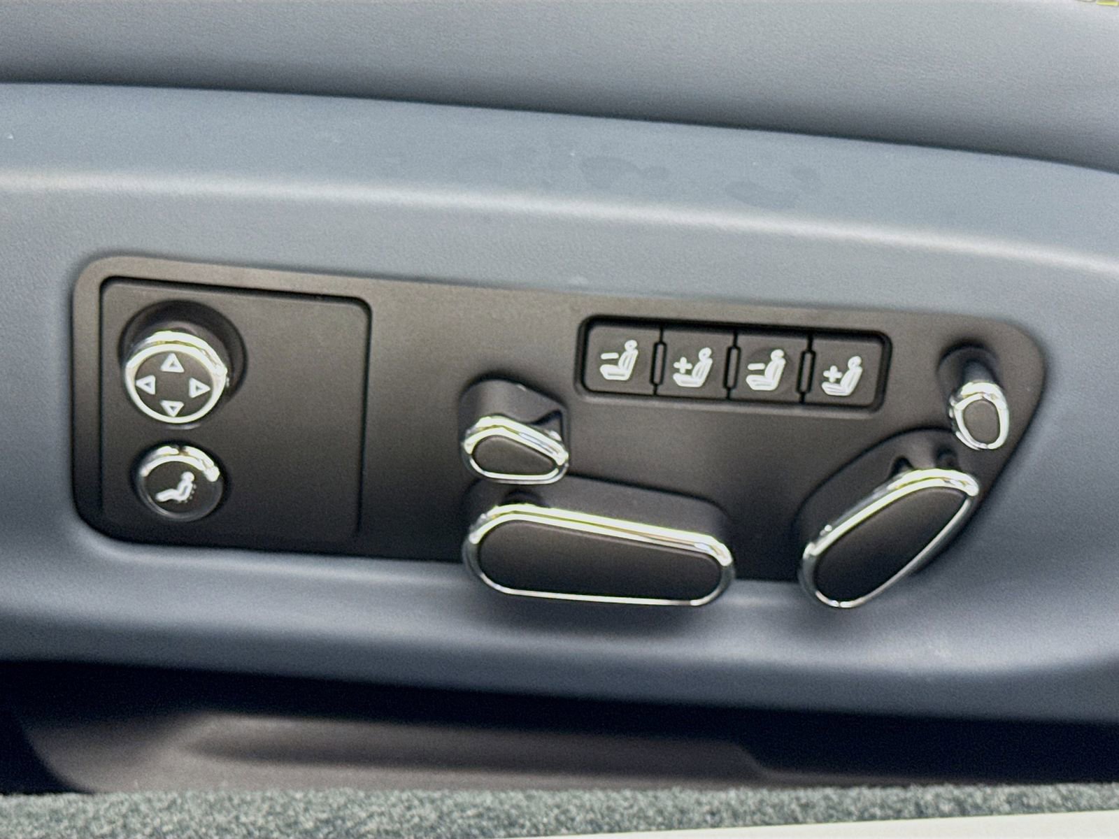 Used 2025 Bentley Continental GT Speed image 21