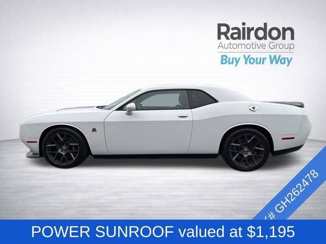 Used 2016 Dodge Challenger R/T Scat Pack w/ Leather Interior Group RWD image 4