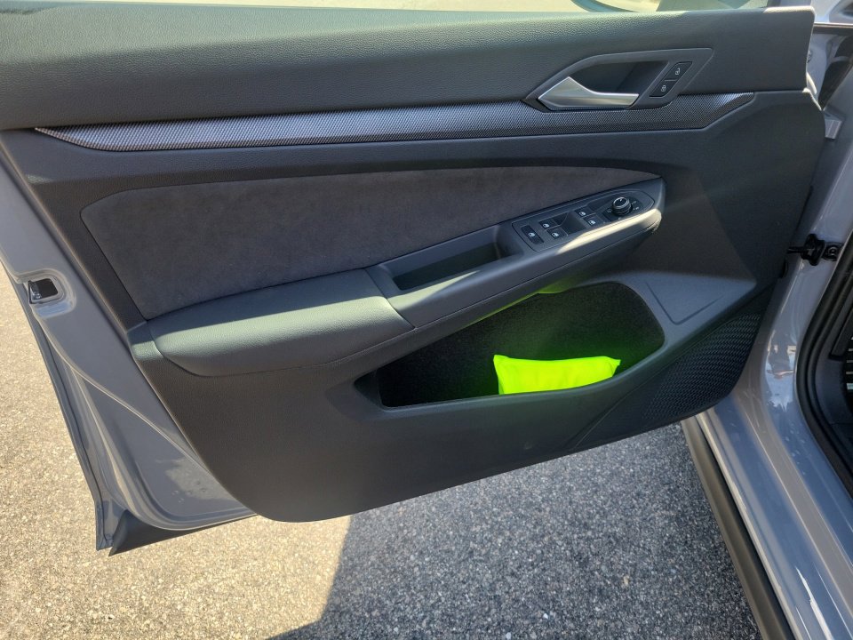 New 2026 Volkswagen Golf S image 32