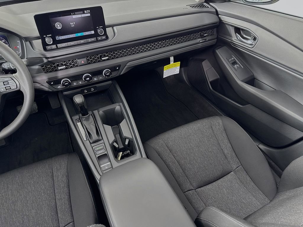 Certified 2025 Honda Accord SE image 29