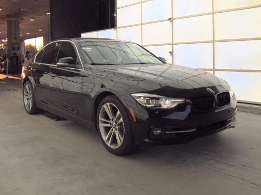 Used 2018 BMW 330i Sedan RWD image 3