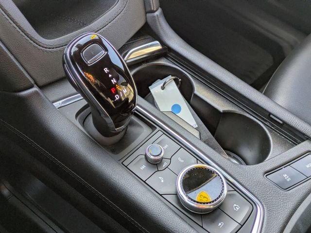 Used 2023 Cadillac XT6 Luxury image 24