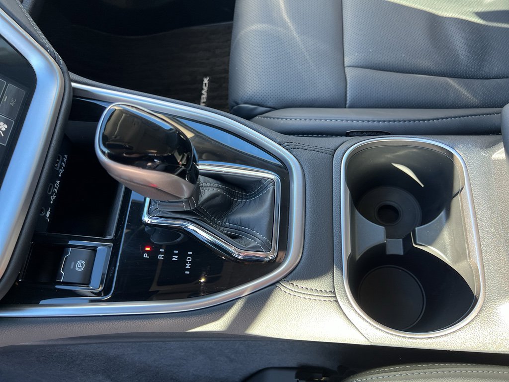 Certified 2025 Subaru Outback Limited image 16