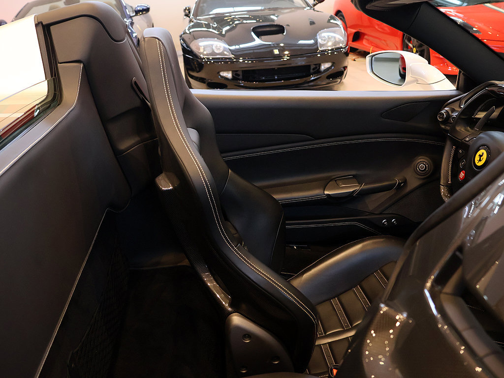 Certified 2018 Ferrari 488 Spider RWD image 20