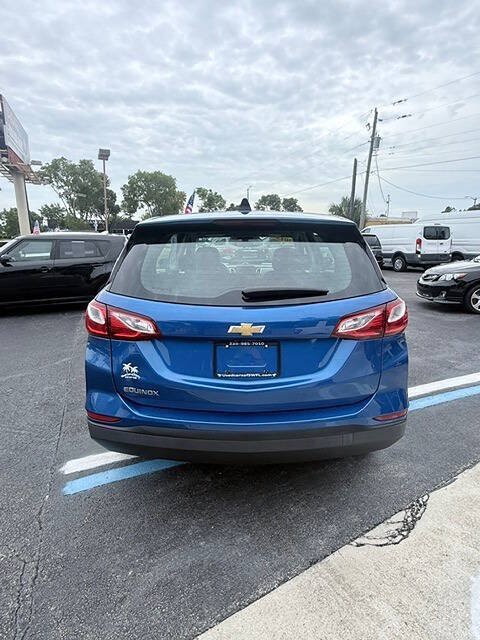 Used 2019 Chevrolet Equinox LS FWD image 5