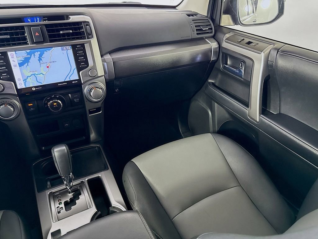 Used 2021 Toyota 4Runner SR5 Premium w/ Moonroof Package RWD image 24
