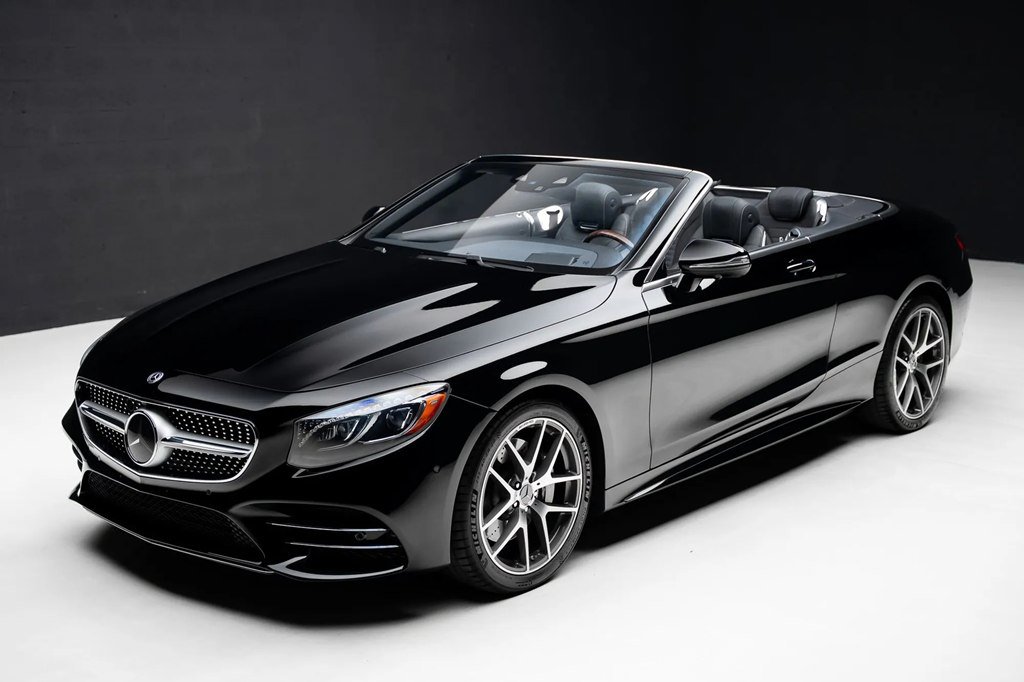 Used 2018 Mercedes-Benz S 560 Cabriolet image 2