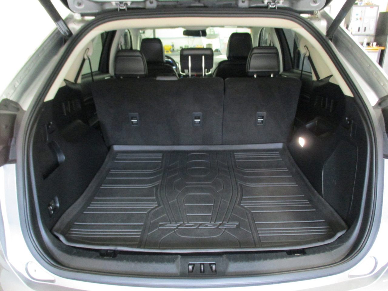 Used 2020 Ford Edge Titanium w/ Cargo Accessory Package image 13