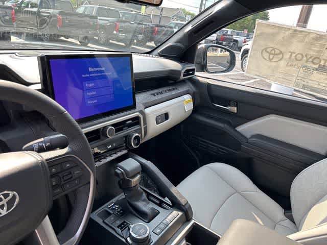 New 2024 Toyota Tacoma Limited w/ Limited Package (LT) AWD/4WD image 22
