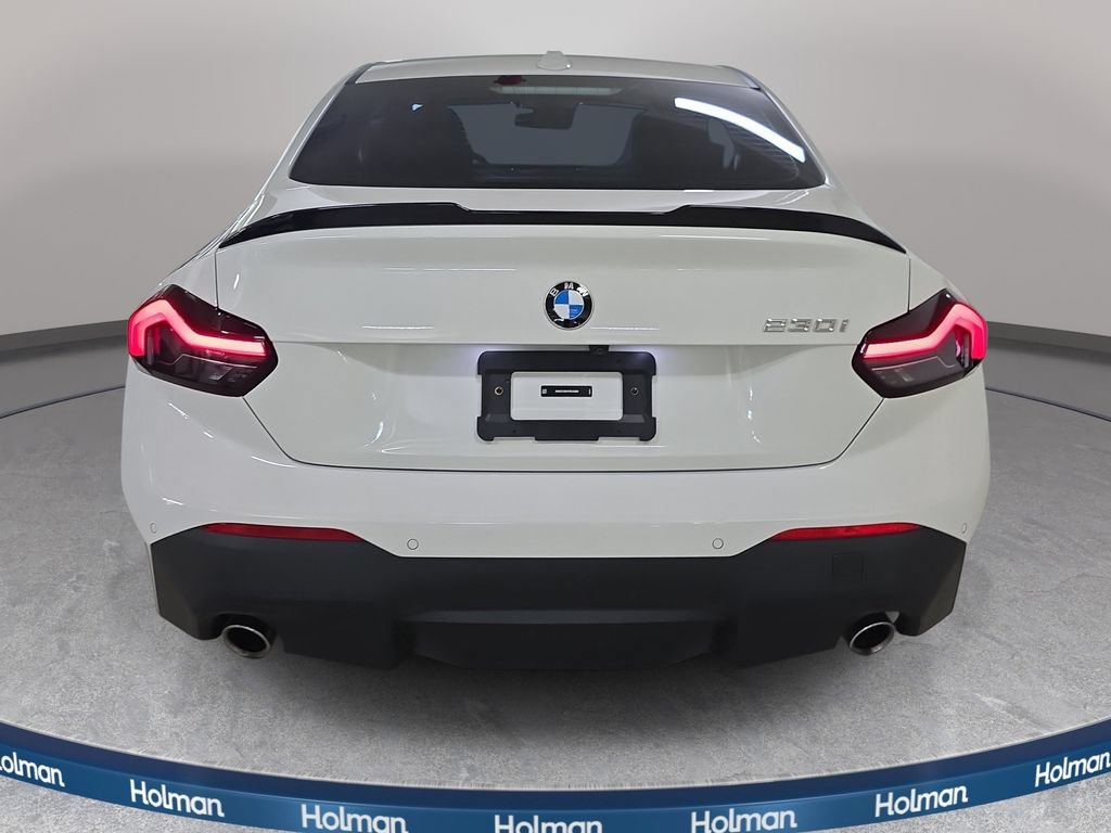 Used 2023 BMW 230i Coupe w/ Convenience Package RWD image 7