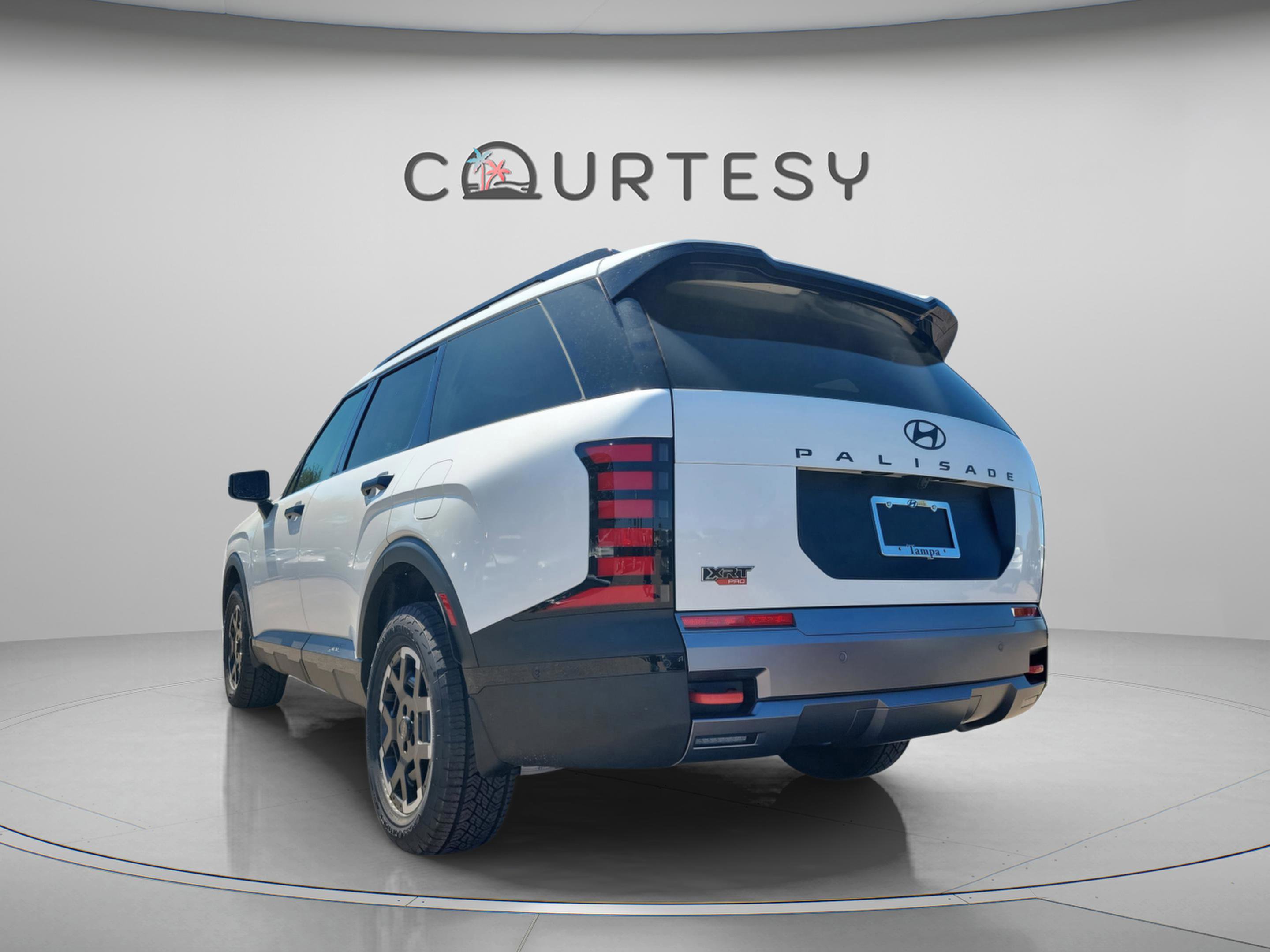 New 2026 Hyundai Palisade XRT Pro image 3