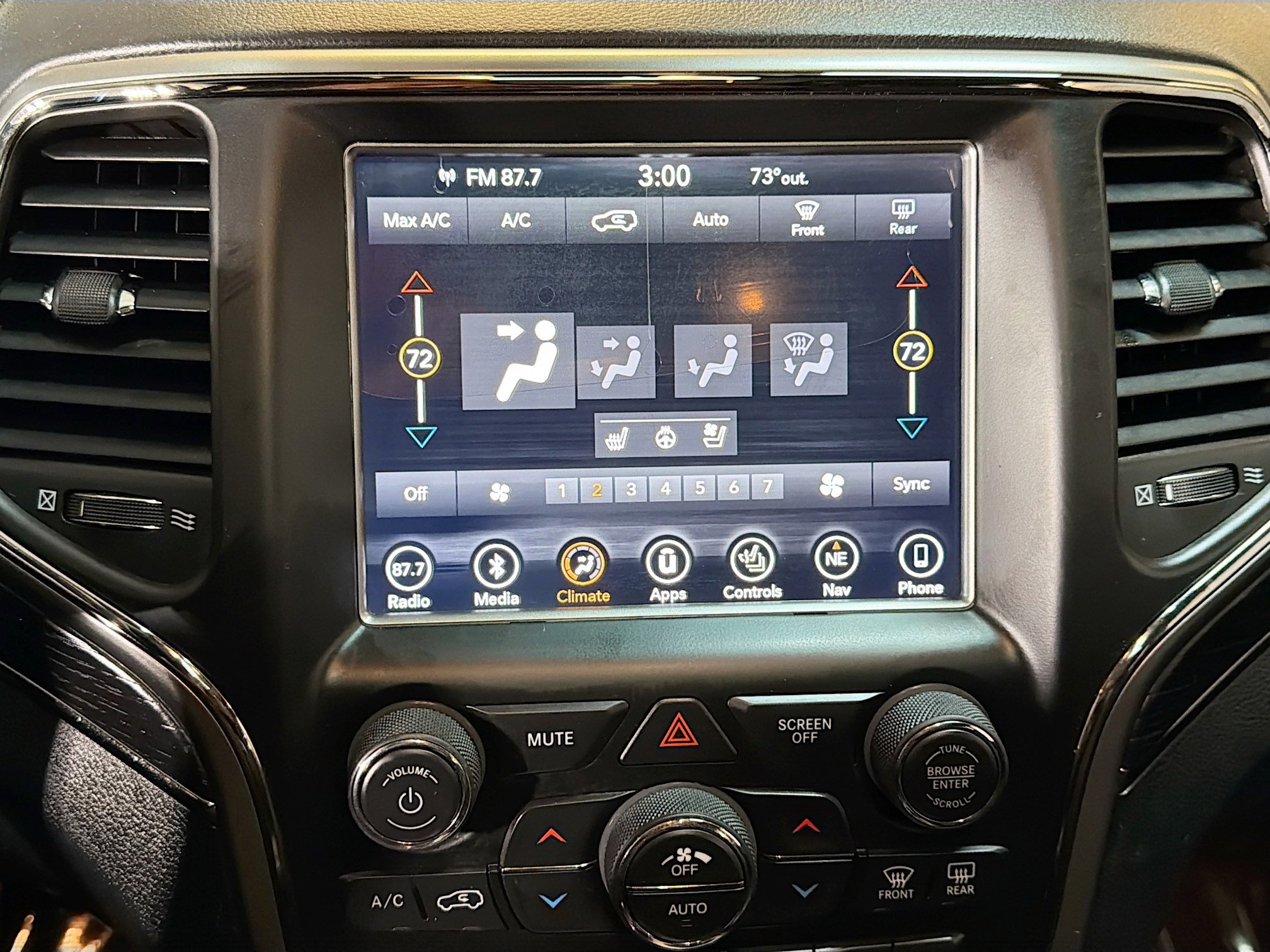 Used 2018 Jeep Grand Cherokee High Altitude image 24