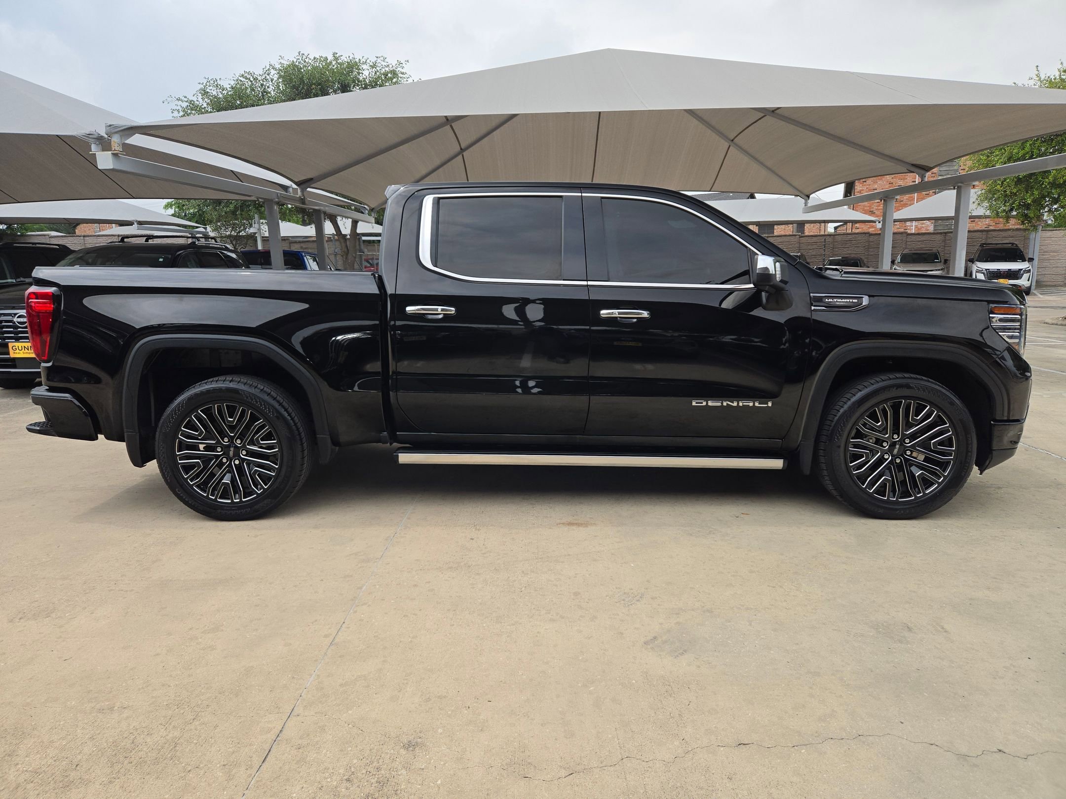 Used 2022 GMC Sierra 1500 Denali Ultimate AWD/4WD video 2