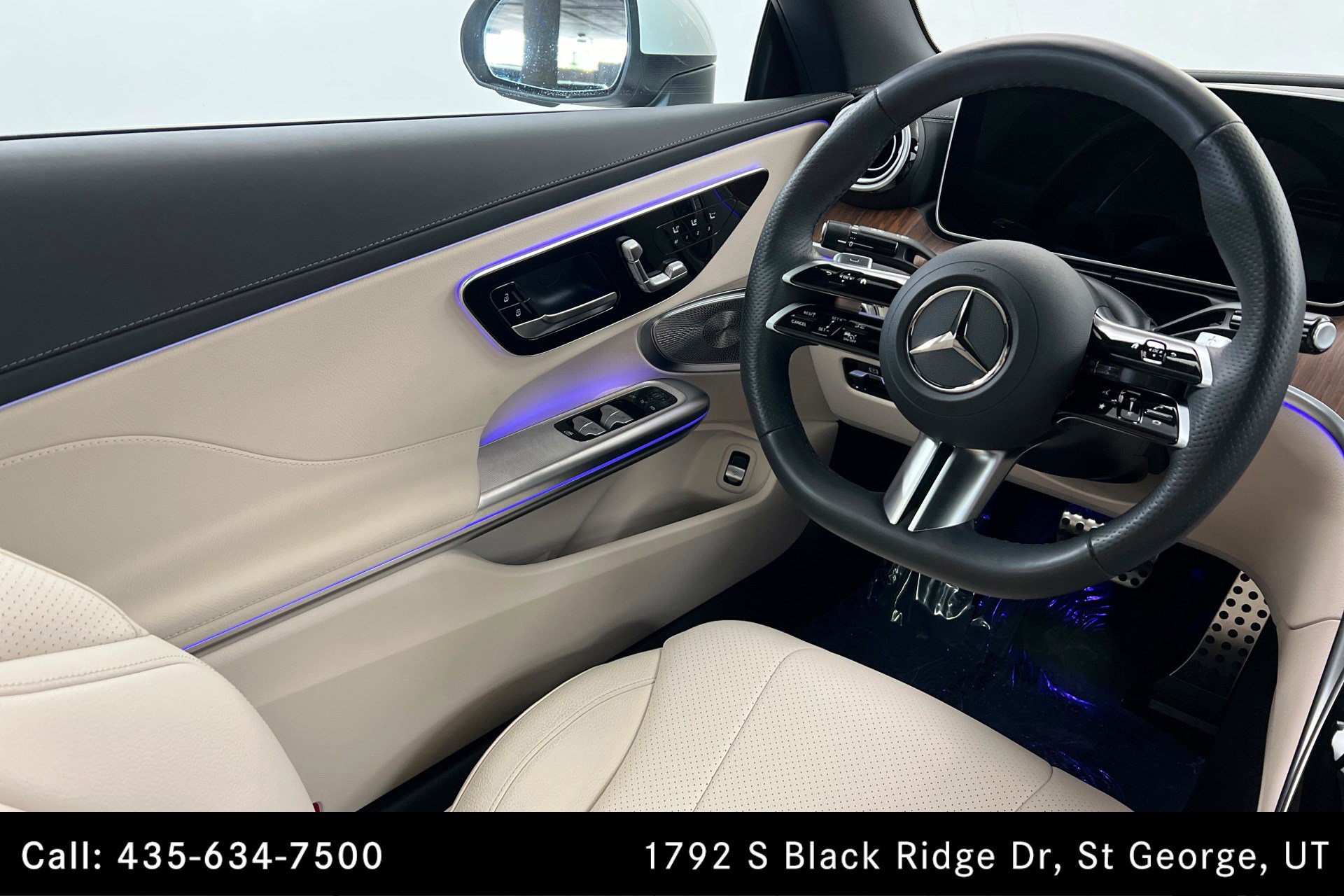 Certified 2025 Mercedes-Benz CLE 450 4MATIC Cabriolet image 11