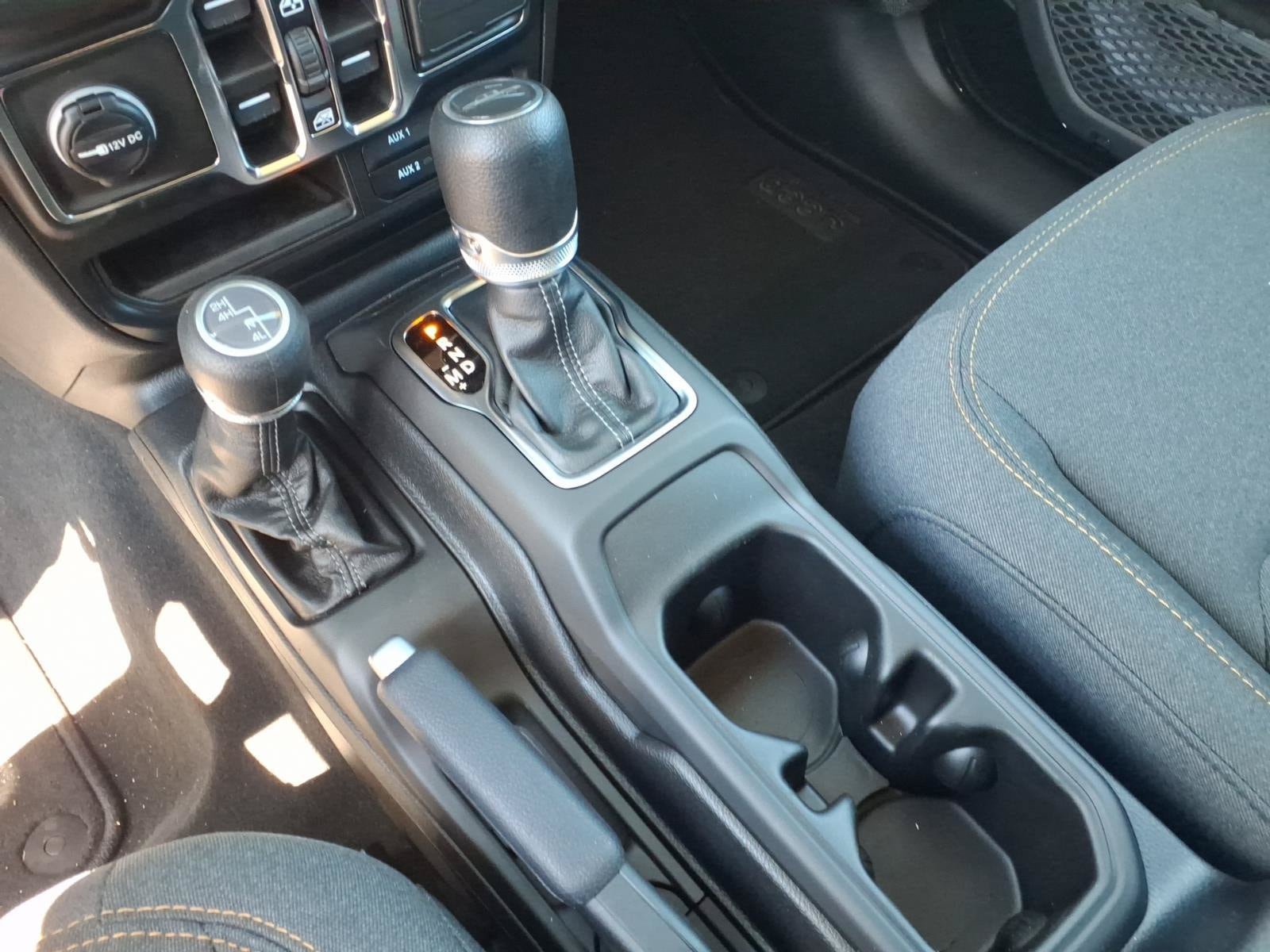 New 2026 Jeep Gladiator Sport AWD/4WD image 17