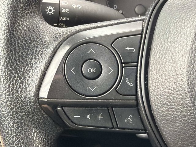 Used 2024 Toyota Corolla LE FWD image 22