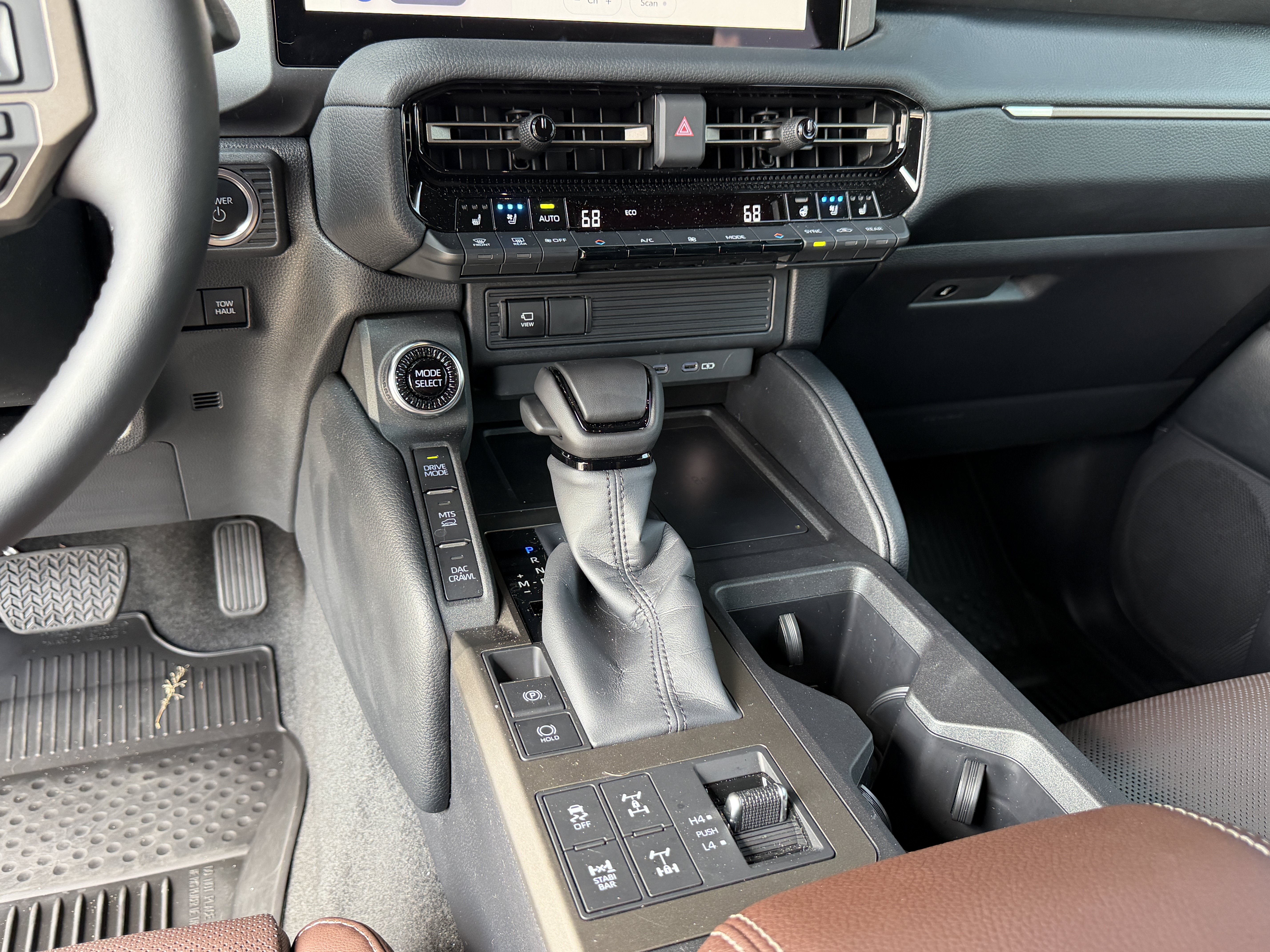 Used 2027 Toyota Land Cruiser w/ Premium Package AWD/4WD image 29