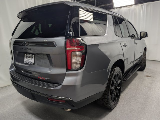 Certified 2022 Chevrolet Tahoe RST w/ Luxury Package AWD/4WD image 4