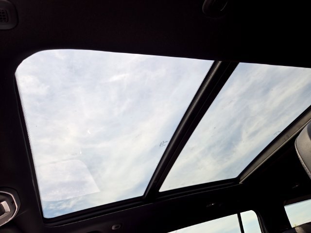 New 2026 Jeep Grand Wagoneer 2WD w/ Premium Group I image 19