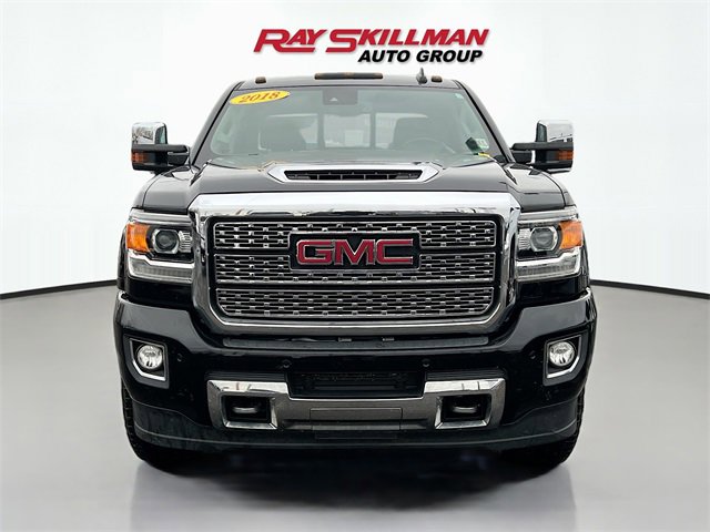 Used 2018 GMC Sierra 2500 Denali w/ Duramax Plus Package image 2