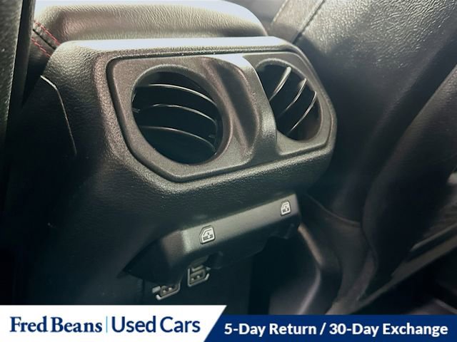 Used 2022 Jeep Wrangler Unlimited Rubicon w/ Xtreme Recon 35" Tire Package image 27