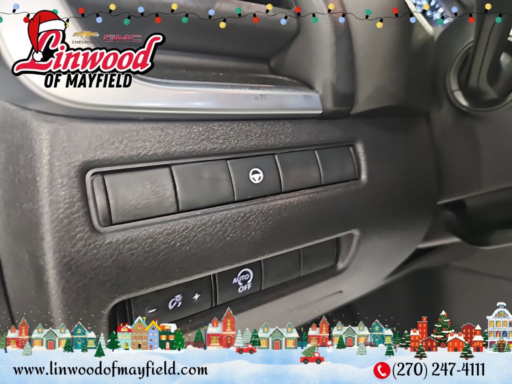 Used 2023 Nissan Rogue SV image 16