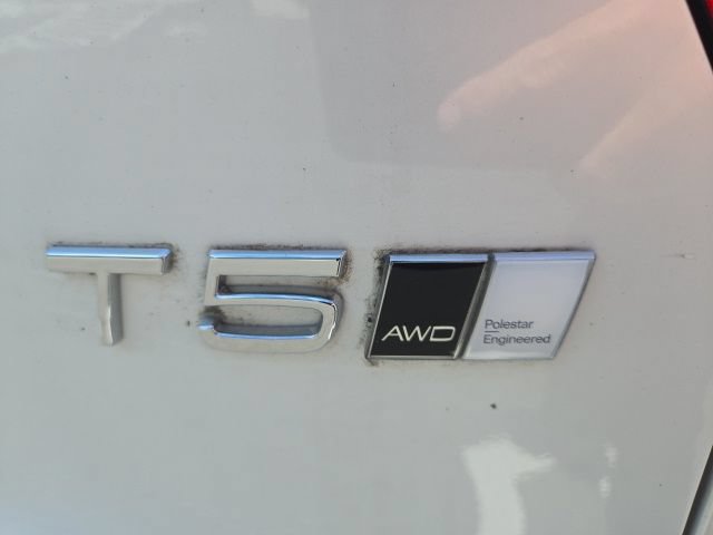 Used 2021 Volvo XC40 T5 R-Design w/ Climate Package AWD/4WD image 17