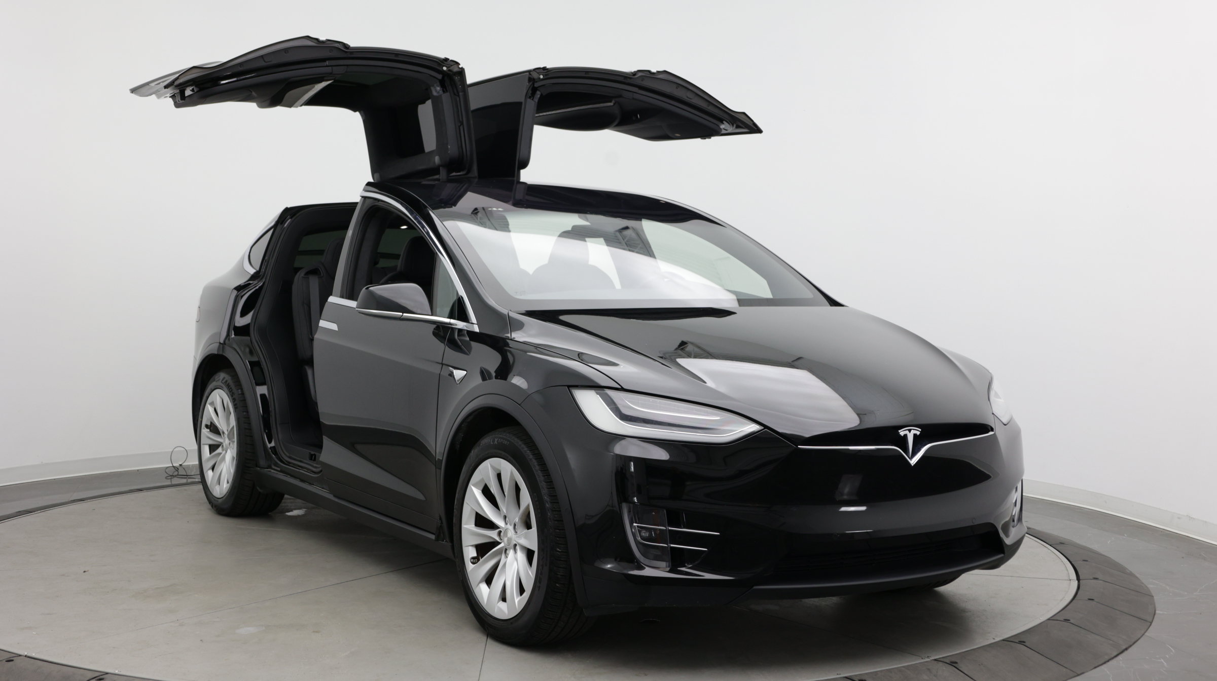 Used 2021 Tesla Model X Long Range AWD/4WD image 5