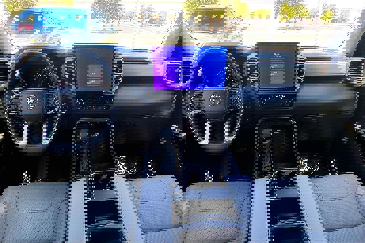 Used 2024 Toyota Tundra Limited w/ Power Package AWD/4WD image 16