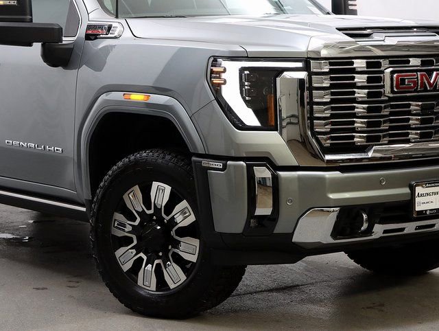 New 2026 GMC Sierra 2500 Denali w/ Denali Reserve Package image 3