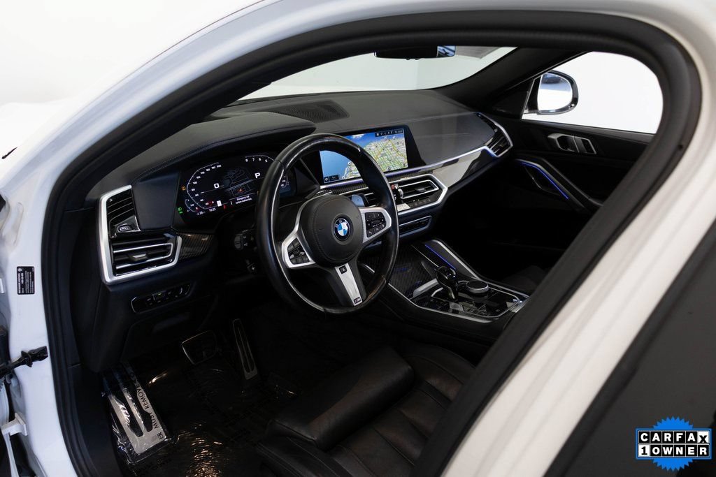 Used 2022 BMW X6 M50i AWD/4WD image 18
