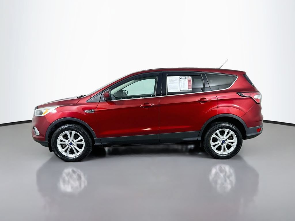 Used 2017 Ford Escape SE AWD/4WD image 5