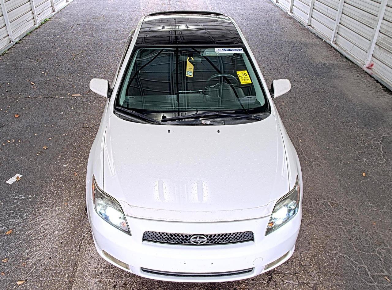 Used 2008 Scion tC FWD image 2